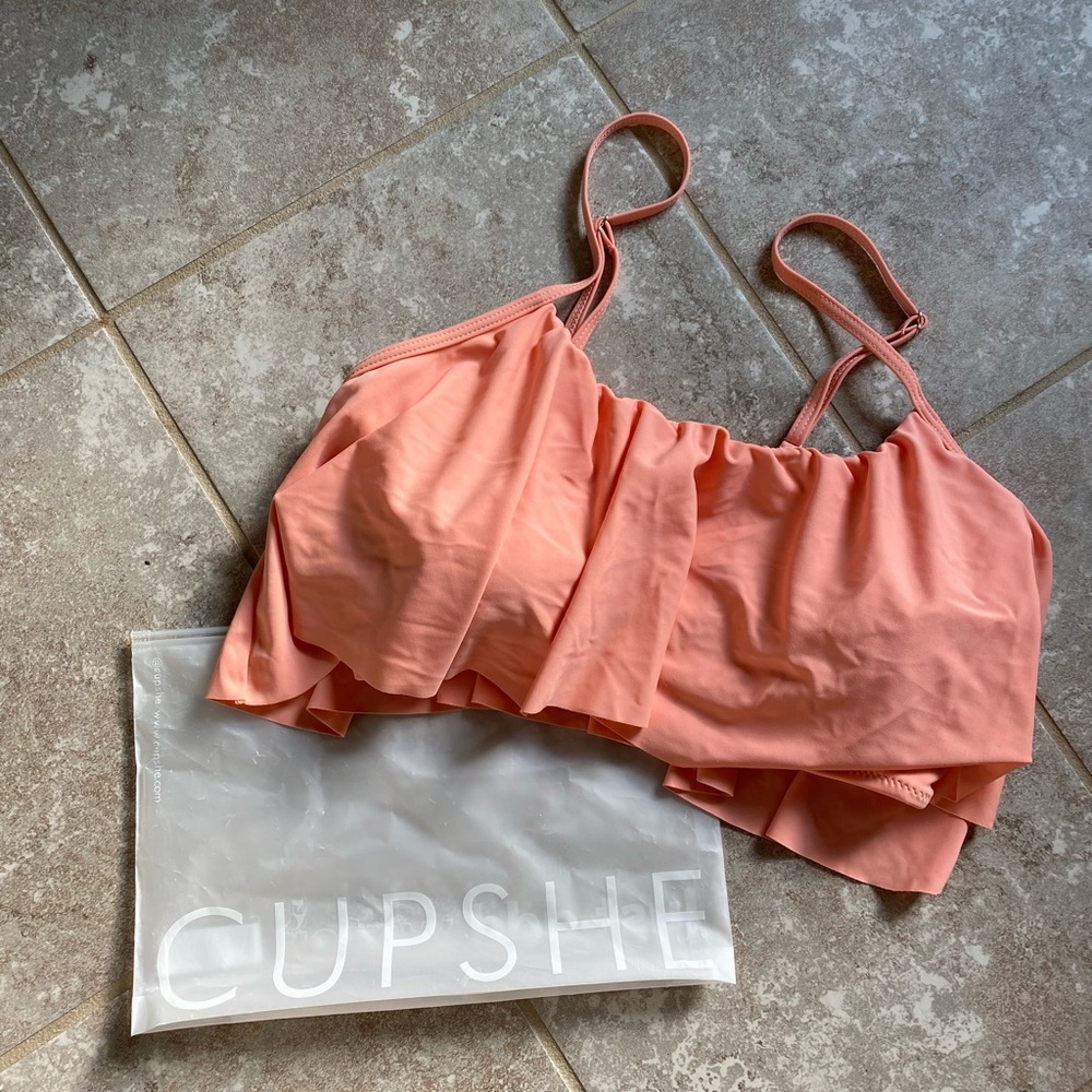 Cupshe New Coral Binini Top Size M